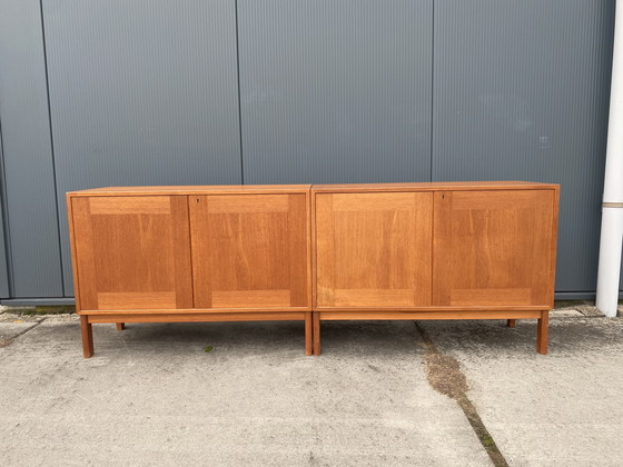 Image 1 of Set van twee vintage dressoirs 