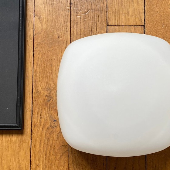 Image 1 of Applique murale plafonnier vintage en verre blanc