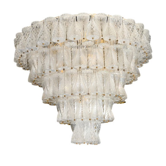 Image 1 of Lámpara de araña de los años 60 del icónico Hotel Hilton de Ámsterdam. Atribuida a Seguso.