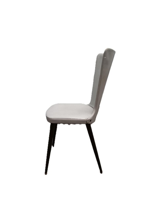 Vintage dining room chair by Baumann in skai