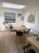 Dining table Lakri 1:20 x 76 round new (from Til)