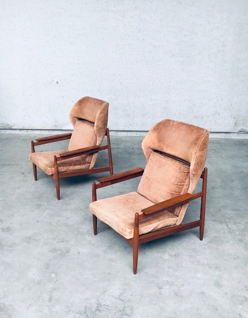 Scandinavische design loungestoel met vleugelrug uit het midden van de vorige eeuw, Denemarken, jaren 60