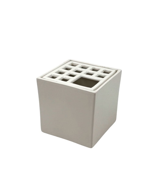 Studio OPI, White Space Age Mod. Ikebana A Ceramic Vase/Ashtray, Gabbianelli Italy ca. 1970