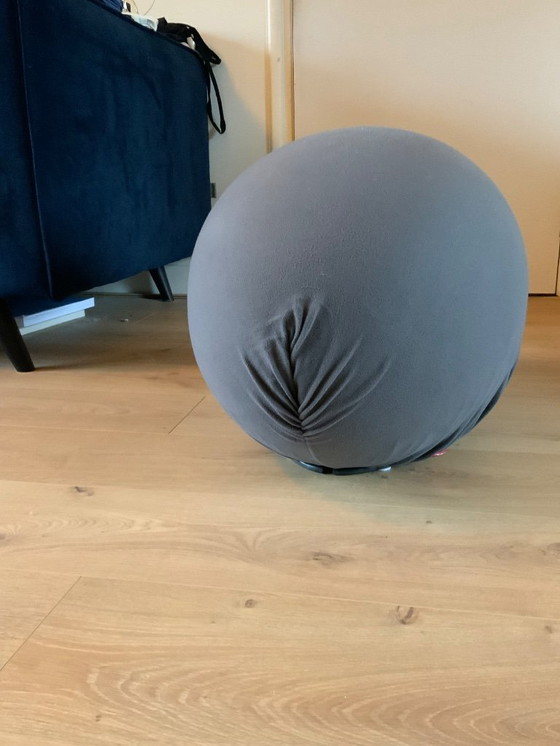 Image 1 of Baleri Italia Poef Grijs Tato