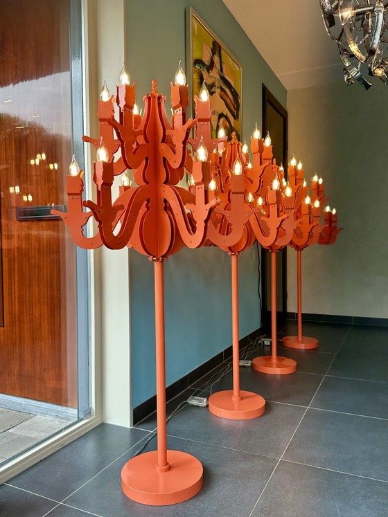 Lampadaires baroques vintage d'Amsterdam, 146 cm, lot de 4 – Brand van Egmond, polished steel, Glass (photo 7 of 15)
