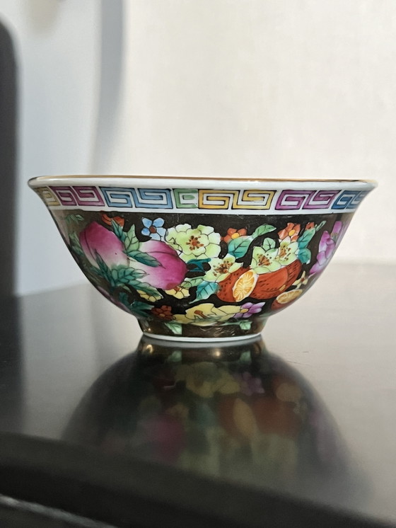 Image 1 of Set di 12 ciotole in porcellana antica cinese Mille Fleur Famille Rose vintage