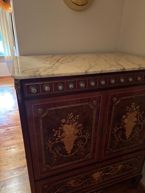Image 1 of Louis XVI / Napoleon III style TV cabinet in excellent condition