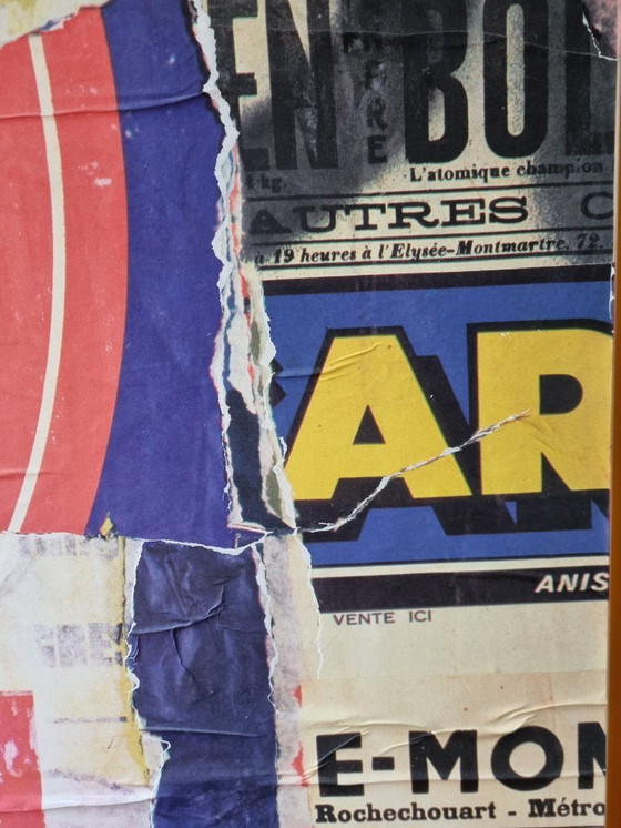 Image 1 of Litografía en relieve Jacques Villeglé : La guerra es una mierda".