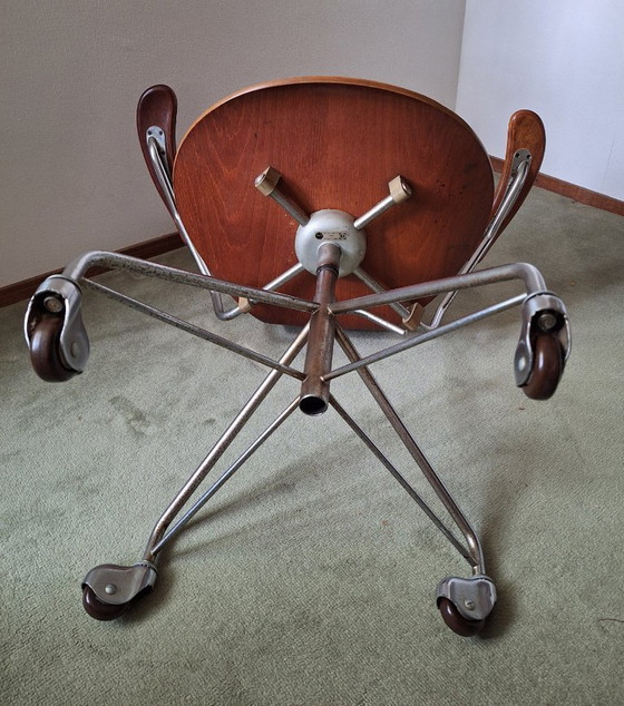 Bureaustoel Fritz Hansen model 3217 – Bureaustoelen, Metaal (photo 12 of 16)
