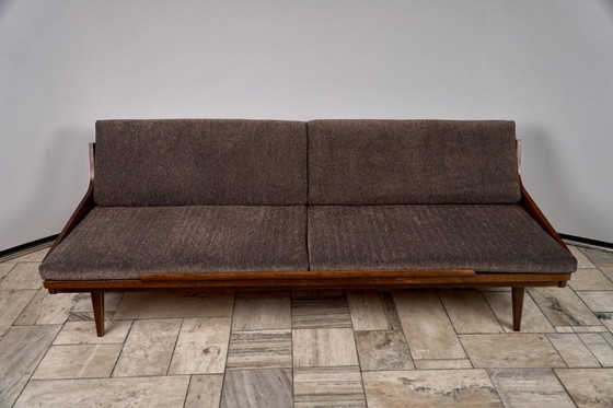 Image 1 of Vintage bank van Interiér Praha, jaren 60, Tsjechoslowakije