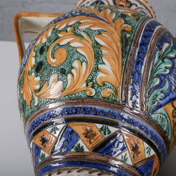 Pair of Mid-20th Century Deruta Vases – Ceramic, Vintage (photo 15 of 19)