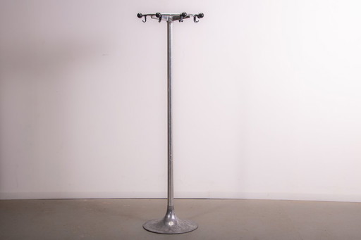 Coat rack in metal and bakalite