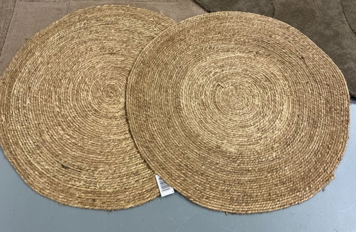 4 tapis de créateurs Applebee