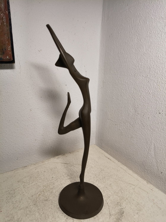 Vintage Modernist Brass Sculpture Ballerina – Unique Patina – 1980s (photo 8 of 8)