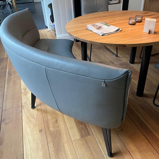 Banc et chaises de salle à manger par Koinor