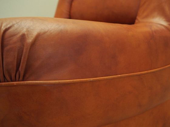 Image 1 of Poltrona arancione, design italiano, anni '70, produttore: Mimo Padova