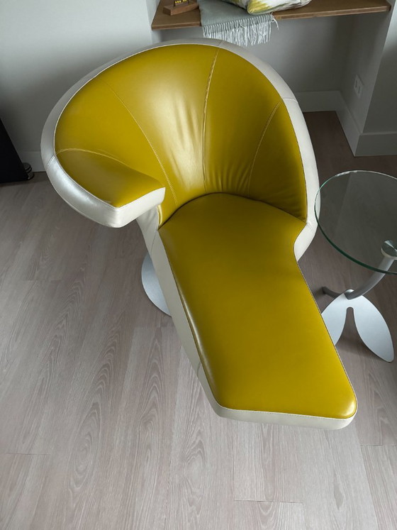 2 Leolux Parabolica (sinistra e destra) pi pouf abbinato anche Leolux – Poltrone, Pelle (photo 2 of 9)