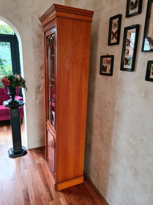 Yew display cabinet Raanhuis collection