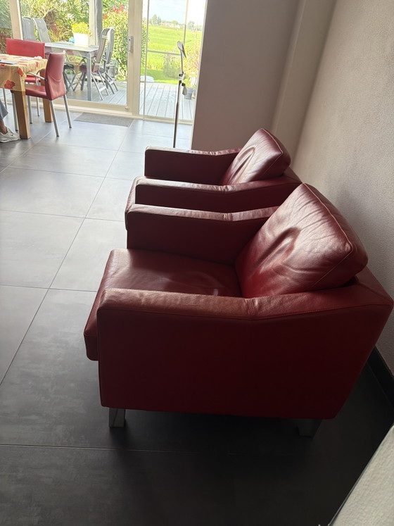 Leolux: 2 Sessel 1 Hocker – Leather, Metal (photo 4 of 5)