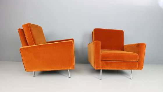 Image 1 of Paire de fauteuils 25 BC de Florence Knoll en velours, années 1950