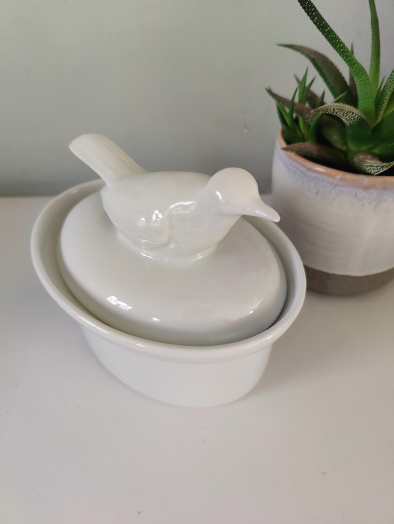 Image 1 of Apilco France Porcelaine à Feu pâté pot oiseau