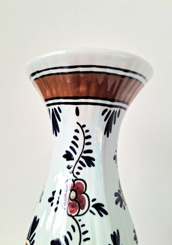 Image 1 of Coppia di vasi con pomoli policromi Delftware - 100% dipinti a mano - 27 cm