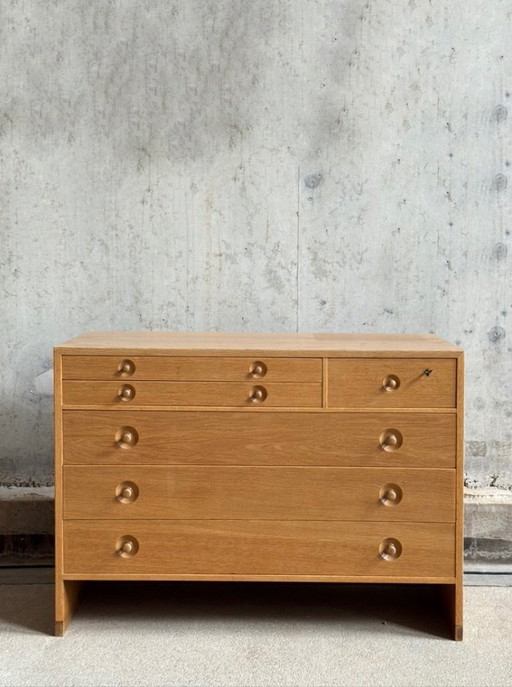 Kommode Hans J Wegner für Ry Møbler