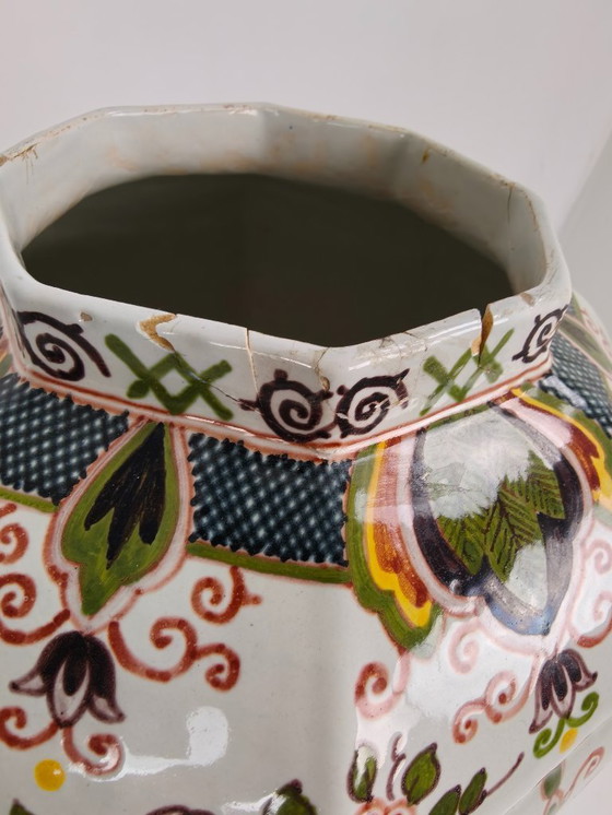 Image 1 of Makkum Tichelaar lidded jar, hand-painted porcelain – NL