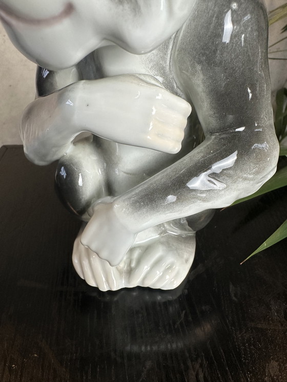 Image 1 of Art Deco monkey (lamp) in Capodimonte porcelain