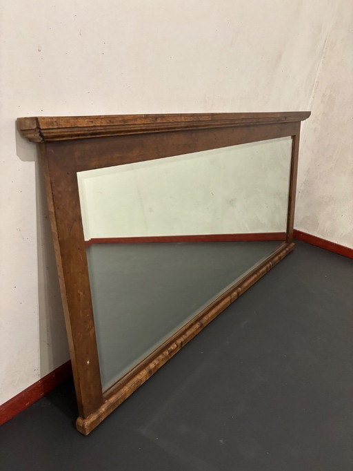 Grote houten schouwspiegel met klassieke (kroon)lijst, massief hout