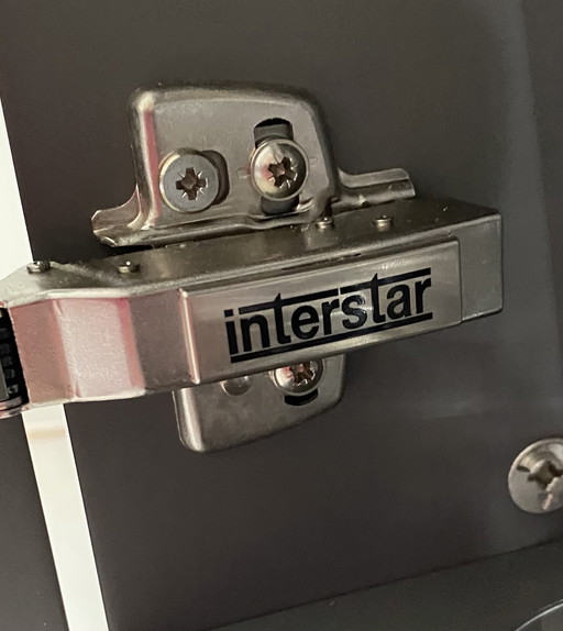 Interstar Hängeanrichte