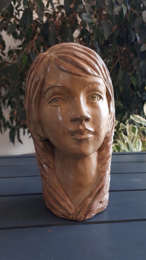 Martine LEE - Manon - Bronzeskulptur