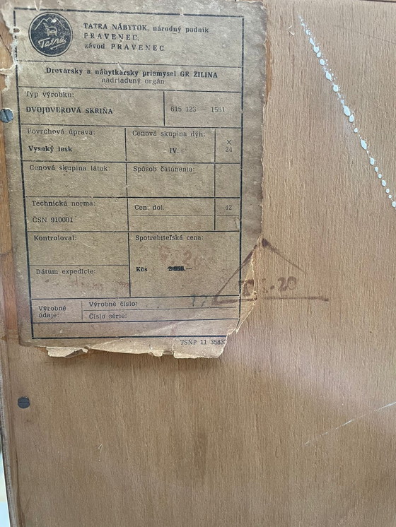 Image 1 of Mobile buffet cecoslovacco d'epoca di Tatra Nábytok - 1960 Mid-Century