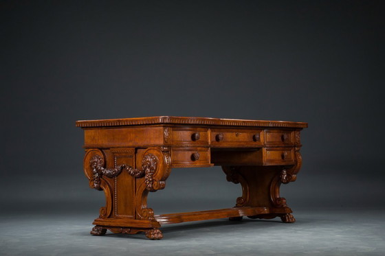 Image 1 of Neo-Renaissance-Schreibtisch, 1920er Jahre