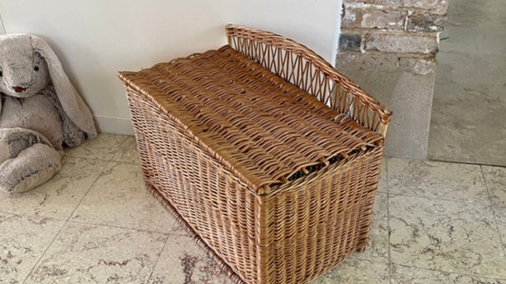 Handgemaakte, gesigneerde vintage aardewerk vaas – Ladekasten, Rattan (photo 27 of 37)