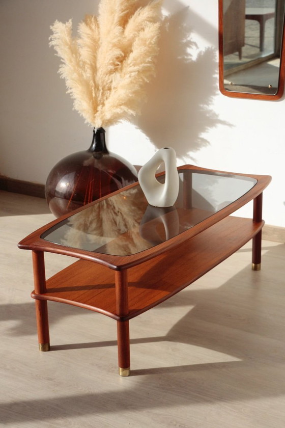 Image 1 of Tavolino vintage G Plan - E Gomme - in teak e vetro fumé