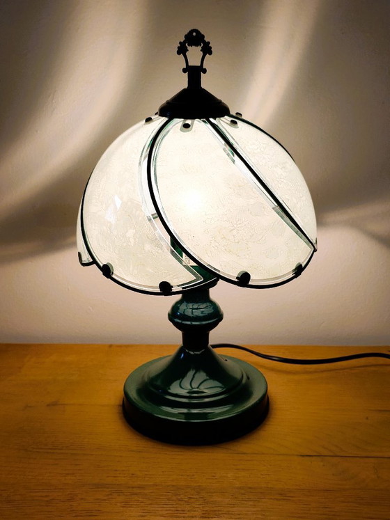Tiffany Style Table Lamp – Glass (photo 4 of 10)