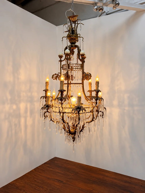 Impressionnant lustre ancien français en bronze doré et cristal, Verre (photo 2 sur 9)