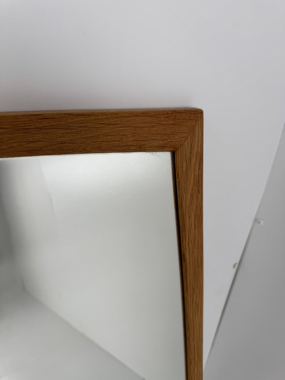Image 1 of Specchio da parete Aksel Kjersgaard in quercia – Semplicità moderna danese