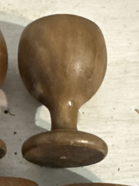 Vintage gedraaide houten eierdopjes set - standaard plus 6 stuks, Tafelaccessoires, Bruin (foto 8 van 15)