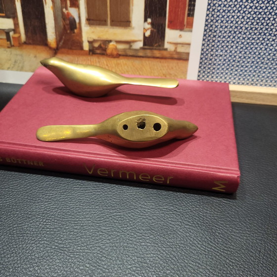Image 1 of Due uccelli in ottone - decorativi, lunghi 13 cm e alti 3,5 cm