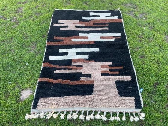 Image 1 of Handmade Berber rug 250cmx150cm 