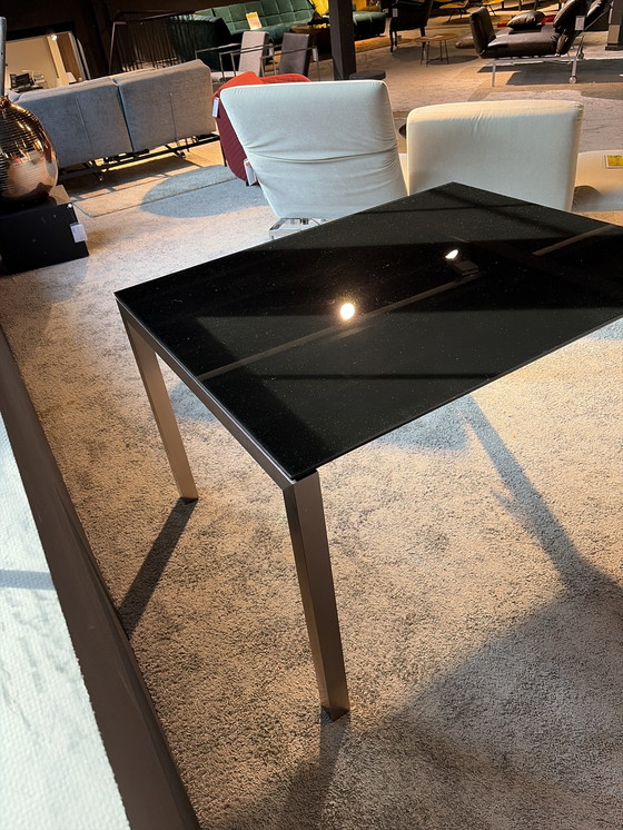 Image 1 of Willisau “Prato” eetkamertafel 