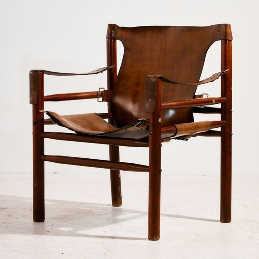 Poltrona e pouf in pelle di vitello ungherese, set da 2