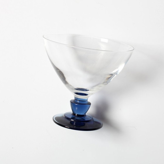 Juego de 5 copas de cristal azul de mediados de siglo / Luigi Bormioli / Parma / Italia / década de 1980 (photo 4 of 10)