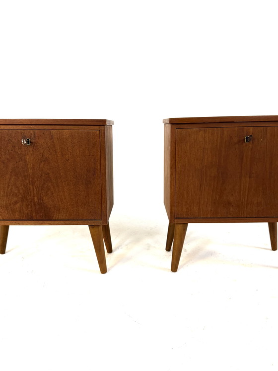 Image 1 of Set van 2 vintage Deense teakhouten nachtkastjes ‘60