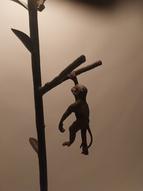 1 X Cast Iron Standing Uplighter With Monkeys 168cm High 1990s – Floor lights, Glass (photo 5 of 9)