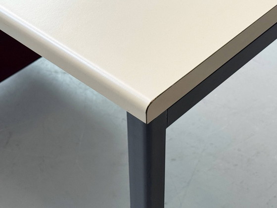 Image 1 of Bigla Schreibtisch aus Stahlrohr mit Metallkorpus, 1970er Jahre