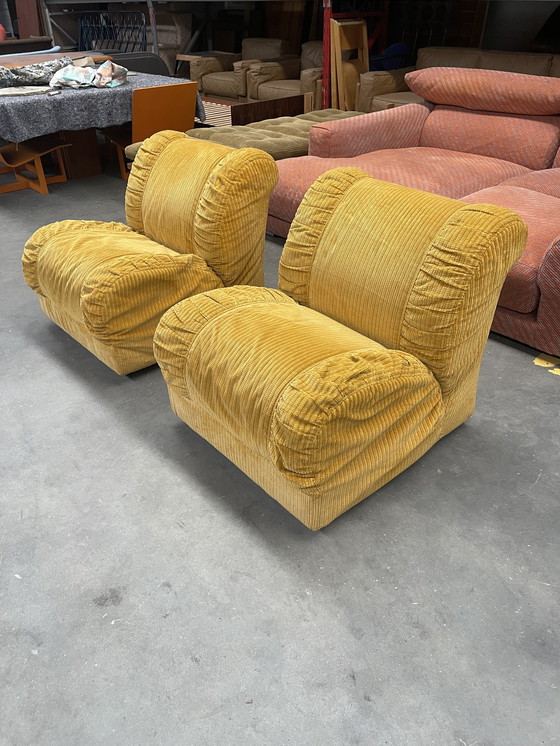 Image 1 of Vintage Italian Modern Lounge Chairs 