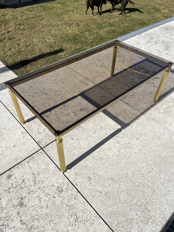 Image 1 of Tavolino in ottone vintage con piano in vetro fumé